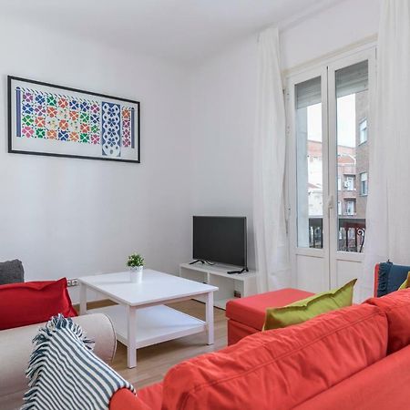 Agradable piso de dos habitaciones en Chamberí Madrid Exterior foto