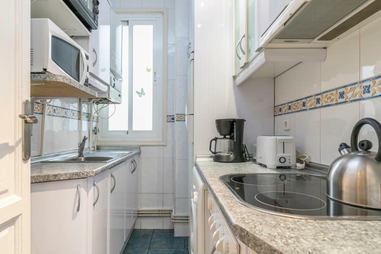 Agradable piso de dos habitaciones en Chamberí Madrid Exterior foto
