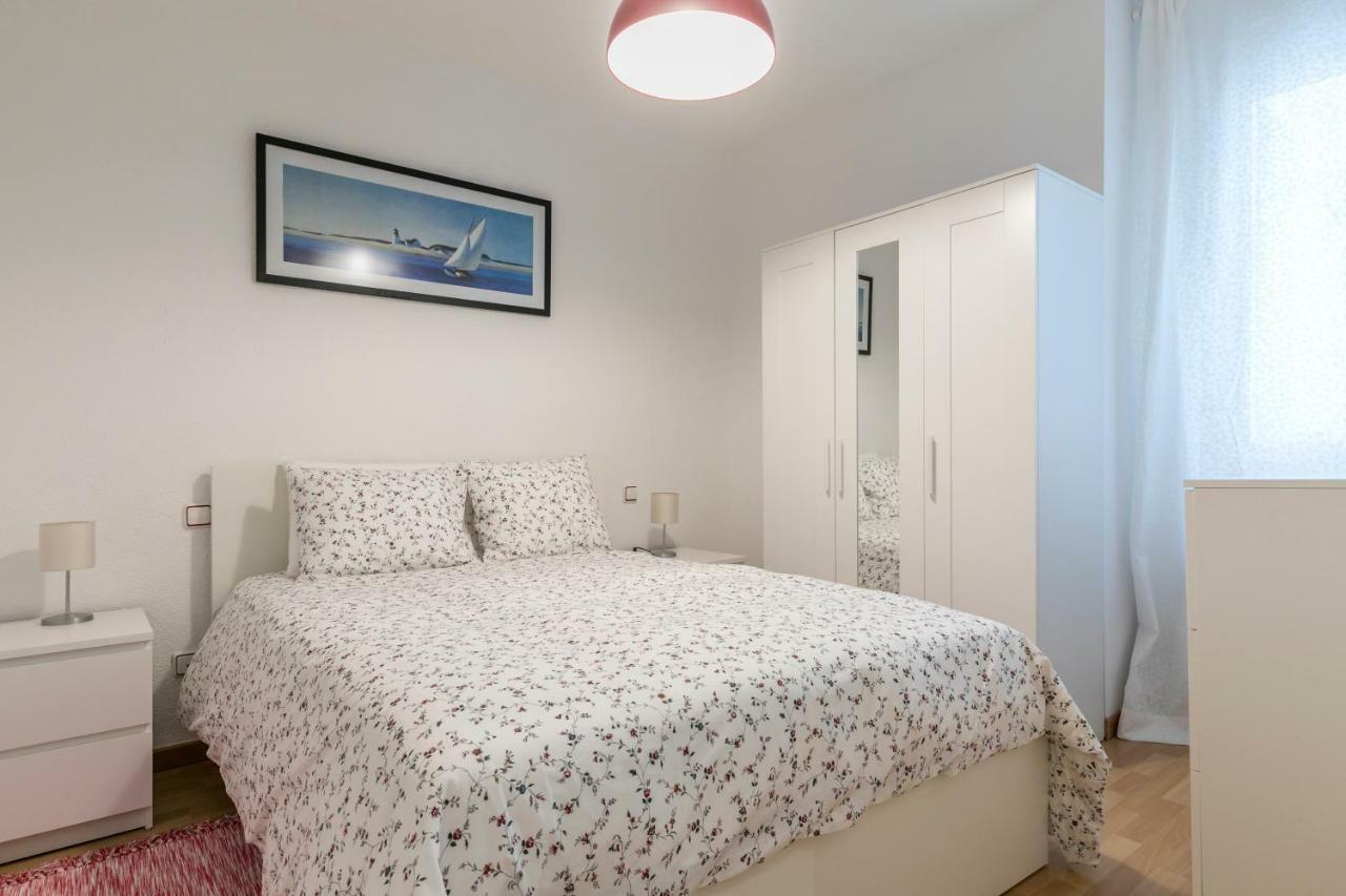 Agradable piso de dos habitaciones en Chamberí Madrid Exterior foto